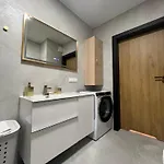 Kam-eko Zabkowska Ii * Varšava