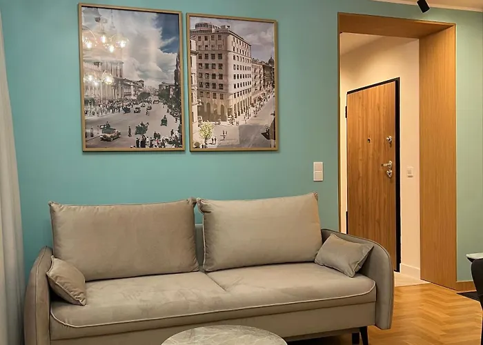 Kam-eko Zabkowska Ii * Varšava