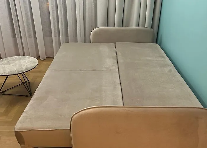 Kam-eko Zabkowska Ii * Варшава